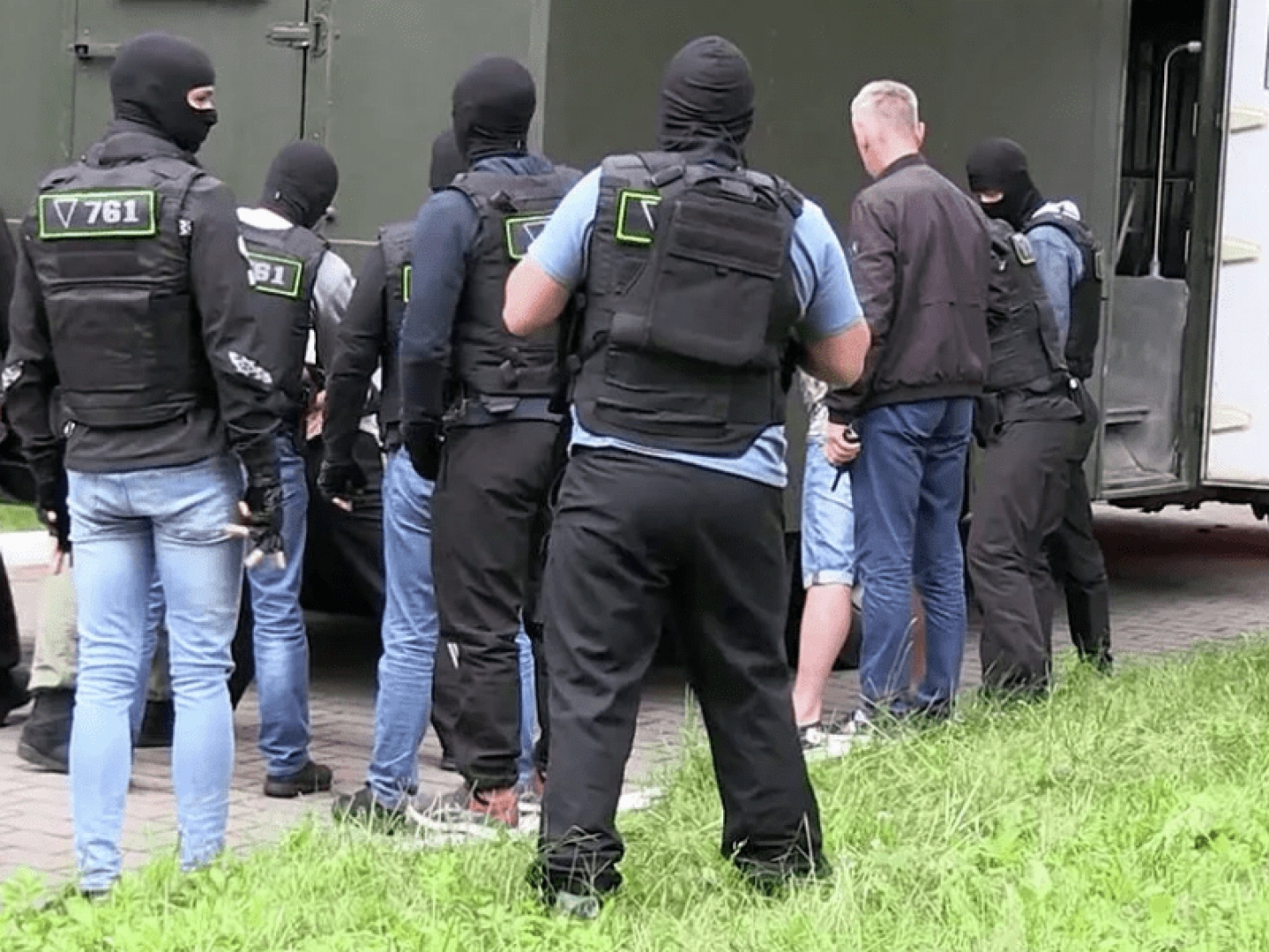 СК Белоруссии сообщил об аресте задержанных в стране россиян
